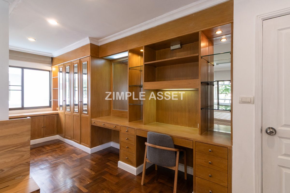 ให้เช่าสุขุมวิท อโศก ทองหล่อ : ZA90057 อพาร์ทเมนท์สุดหรูใจกลางสุขุมวิท ซอย31 มาพร้อมห้องขนาดใหญ่ กว้างขวาง ตกแต่งครบ พร้อมการออกแบบที่เน้นความเป็นส่วนตัว เงียบสงบ เหมาะสำหรับการพักผ่อนอย่างแท้จริง ตั้งอยู่บนทำเลใจกลางเมือง ใกล้ BTS พร้อมพงษ์ เลี้ยงสัตว์ได้🐶