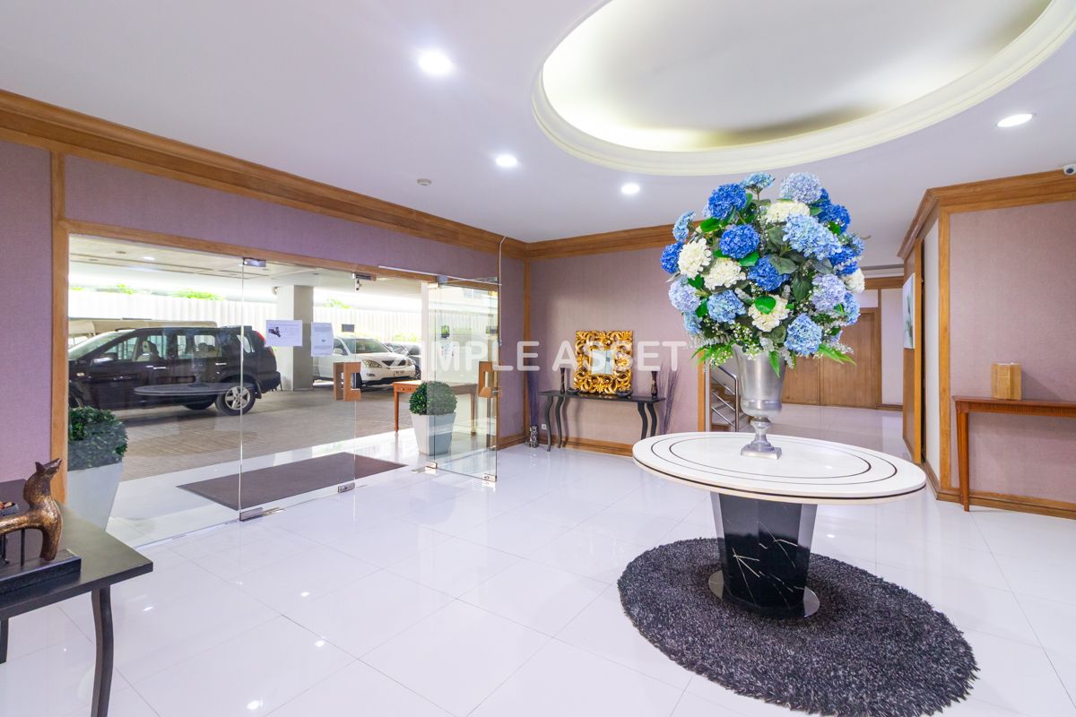 ให้เช่าสุขุมวิท อโศก ทองหล่อ : ZA90057 อพาร์ทเมนท์สุดหรูใจกลางสุขุมวิท ซอย31 มาพร้อมห้องขนาดใหญ่ กว้างขวาง ตกแต่งครบ พร้อมการออกแบบที่เน้นความเป็นส่วนตัว เงียบสงบ เหมาะสำหรับการพักผ่อนอย่างแท้จริง ตั้งอยู่บนทำเลใจกลางเมือง ใกล้ BTS พร้อมพงษ์ เลี้ยงสัตว์ได้🐶