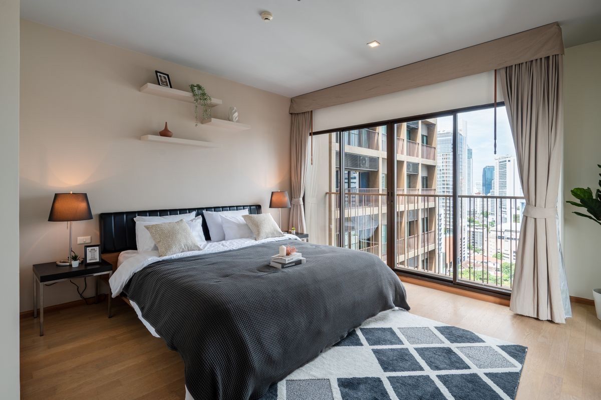 For SaleCondoSukhumvit, Asoke, Thonglor : ✅ Sell cheap Condo Noble Refine (Noble Rein Fine) Area 56.61 sq.m., 1 bed, 1 water, price 8,900,000 baht.