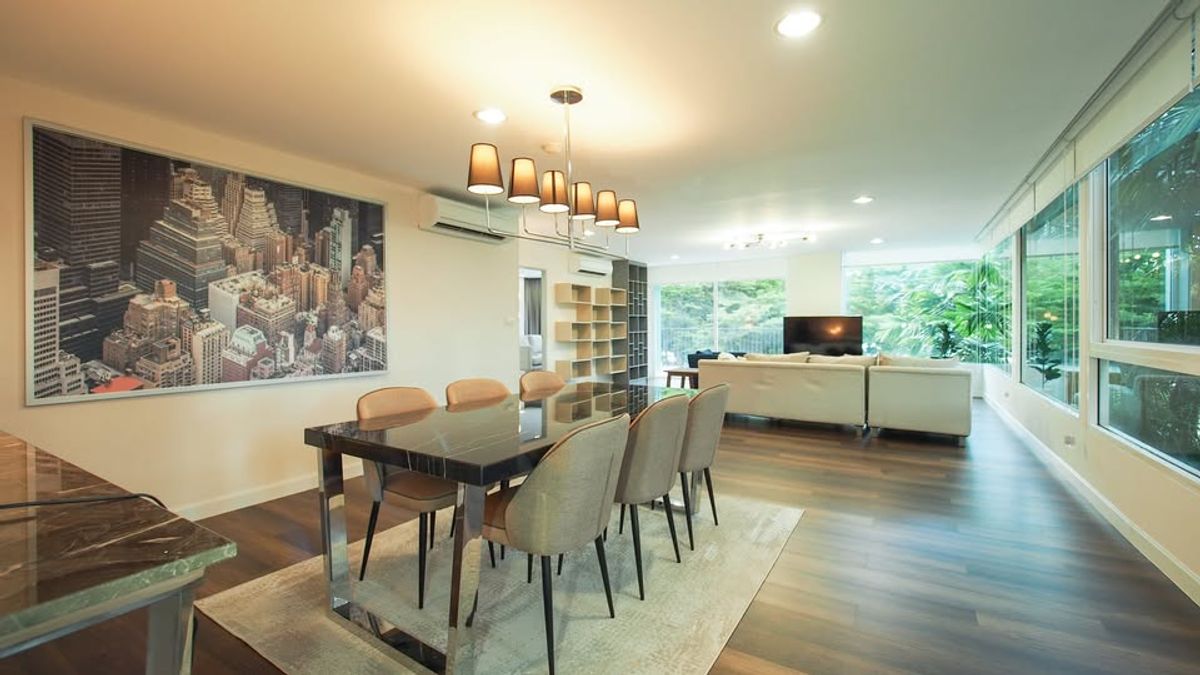 For RentCondoWongwianyai, Charoennakor : For rent, The Fine Atrir - The Fine @ River, a large Penthouse room, 205 sq.m., 4 bedrooms, 5 bathrooms, full furniture ready.