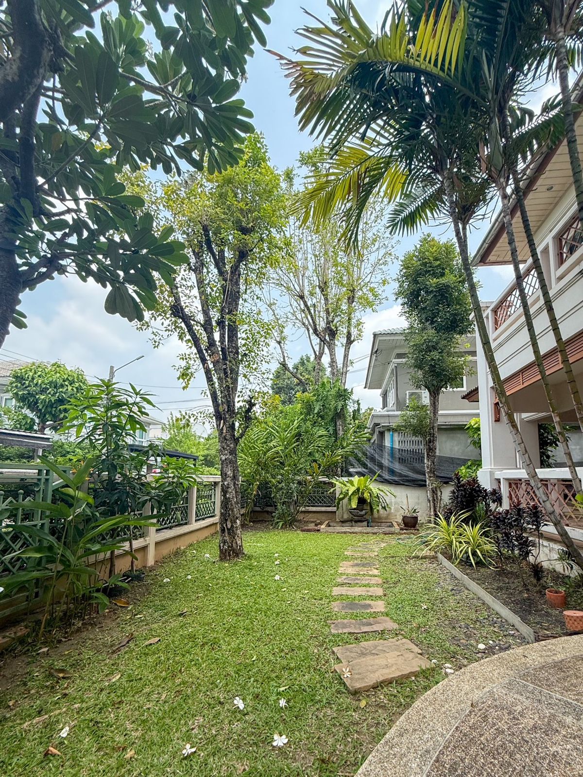 For RentHouseMin Buri, Romklao : Perfect Place Ramkhamhaeng 164 /3 Bedrooms (Rental), Perfect Place Ramkhamhaeng 164 /3 Bedrooms (For Rent) AA255