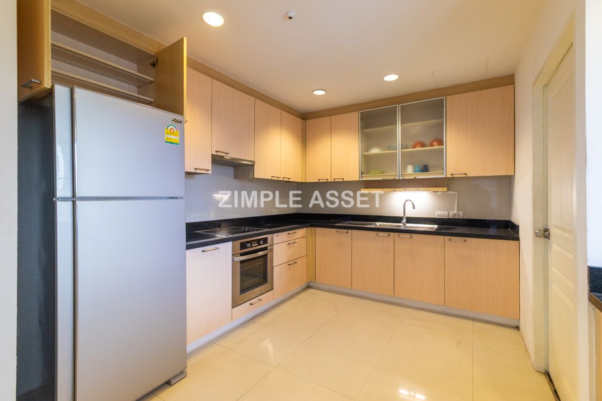 ให้เช่าสุขุมวิท อโศก ทองหล่อ : ZA90057 อพาร์ทเมนท์สุดหรูใจกลางสุขุมวิท ซอย31 มาพร้อมห้องขนาดใหญ่ กว้างขวาง ตกแต่งครบ พร้อมการออกแบบที่เน้นความเป็นส่วนตัว เงียบสงบ เหมาะสำหรับการพักผ่อนอย่างแท้จริง ตั้งอยู่บนทำเลใจกลางเมือง ใกล้ BTS พร้อมพงษ์ เลี้ยงสัตว์ได้🐶