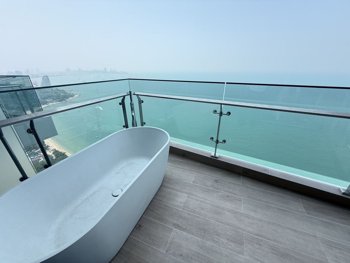 ขายคอนโดพัทยา บางแสน ชลบุรี สัตหีบ :  Arom Wongamat