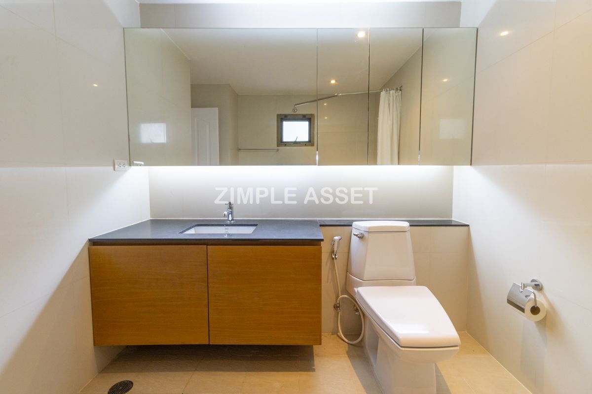 ให้เช่าสุขุมวิท อโศก ทองหล่อ : ZA90057 อพาร์ทเมนท์สุดหรูใจกลางสุขุมวิท ซอย31 มาพร้อมห้องขนาดใหญ่ กว้างขวาง ตกแต่งครบ พร้อมการออกแบบที่เน้นความเป็นส่วนตัว เงียบสงบ เหมาะสำหรับการพักผ่อนอย่างแท้จริง ตั้งอยู่บนทำเลใจกลางเมือง ใกล้ BTS พร้อมพงษ์ เลี้ยงสัตว์ได้🐶