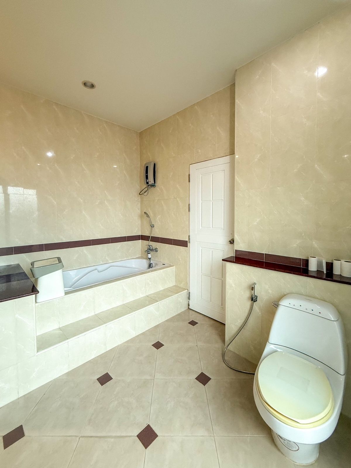 For RentHouseMin Buri, Romklao : Perfect Place Ramkhamhaeng 164 /3 Bedrooms (Rental), Perfect Place Ramkhamhaeng 164 /3 Bedrooms (For Rent) AA255