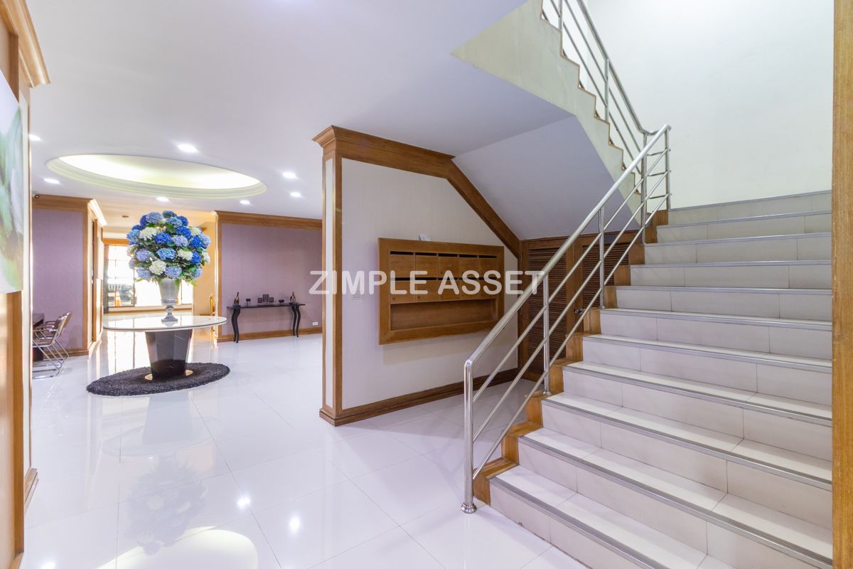 ให้เช่าสุขุมวิท อโศก ทองหล่อ : ZA90057 อพาร์ทเมนท์สุดหรูใจกลางสุขุมวิท ซอย31 มาพร้อมห้องขนาดใหญ่ กว้างขวาง ตกแต่งครบ พร้อมการออกแบบที่เน้นความเป็นส่วนตัว เงียบสงบ เหมาะสำหรับการพักผ่อนอย่างแท้จริง ตั้งอยู่บนทำเลใจกลางเมือง ใกล้ BTS พร้อมพงษ์ เลี้ยงสัตว์ได้🐶