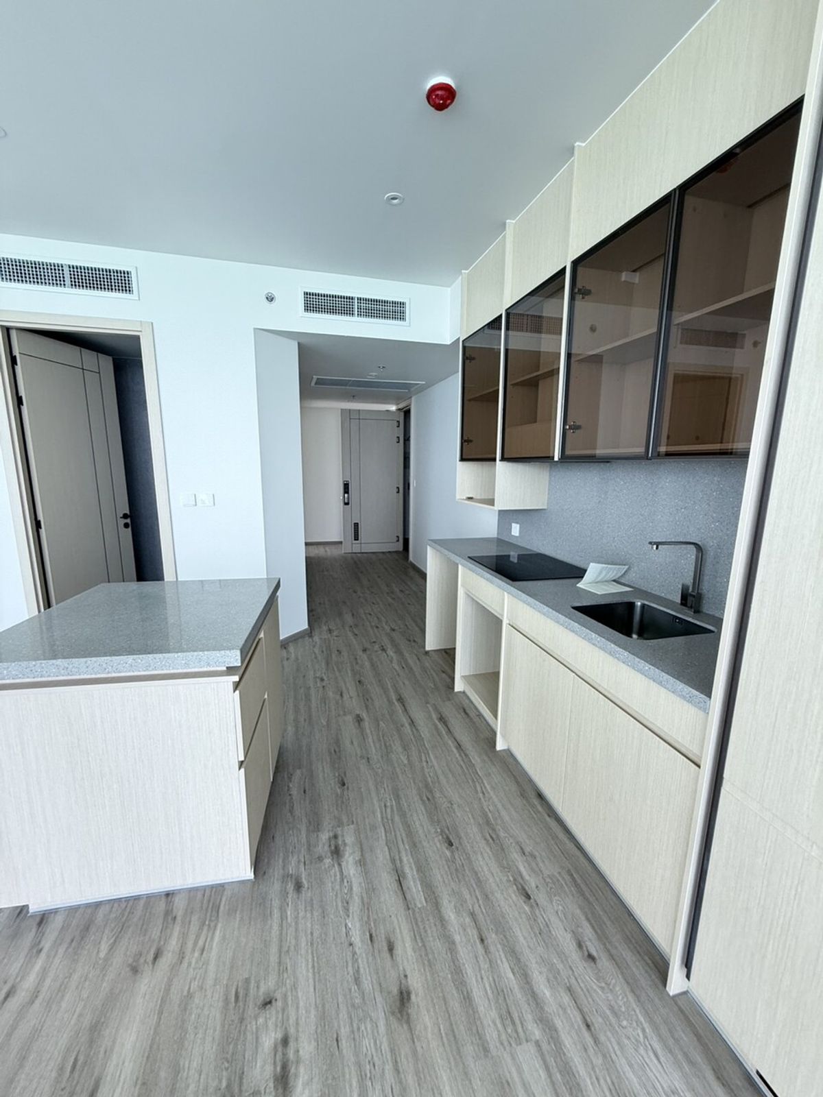 ขายคอนโดพัทยา บางแสน ชลบุรี สัตหีบ :  Arom Wongamat