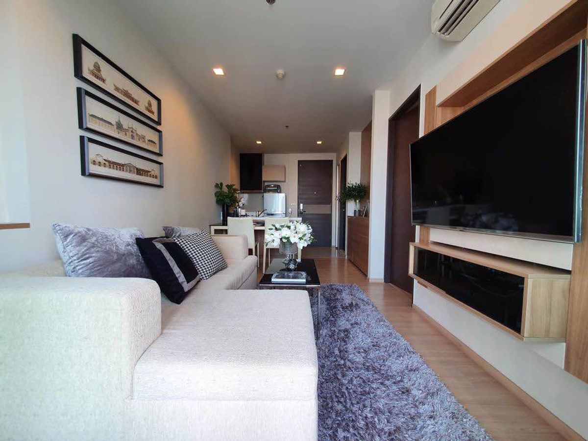 For RentCondoSathorn, Narathiwat : Rent Rhythm Sathorn
