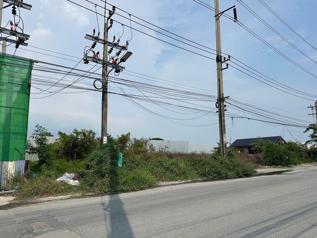 ให้เช่าที่ดินบางนา แบริ่ง ลาซาล : ให้เช่า ที่ดินใกล้ Mega Bangna แหล่งชุมชนหมูบ้าน