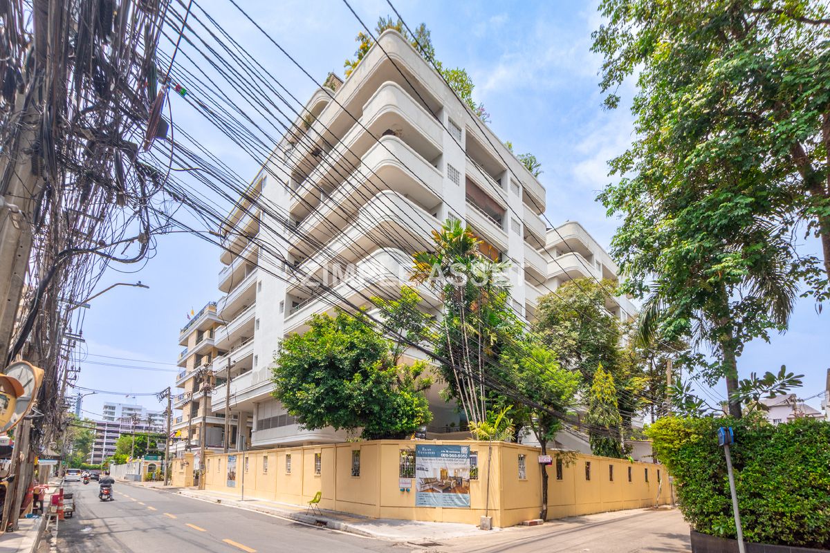 ให้เช่าสุขุมวิท อโศก ทองหล่อ : ZA90057 อพาร์ทเมนท์สุดหรูใจกลางสุขุมวิท ซอย31 มาพร้อมห้องขนาดใหญ่ กว้างขวาง ตกแต่งครบ พร้อมการออกแบบที่เน้นความเป็นส่วนตัว เงียบสงบ เหมาะสำหรับการพักผ่อนอย่างแท้จริง ตั้งอยู่บนทำเลใจกลางเมือง ใกล้ BTS พร้อมพงษ์ เลี้ยงสัตว์ได้🐶