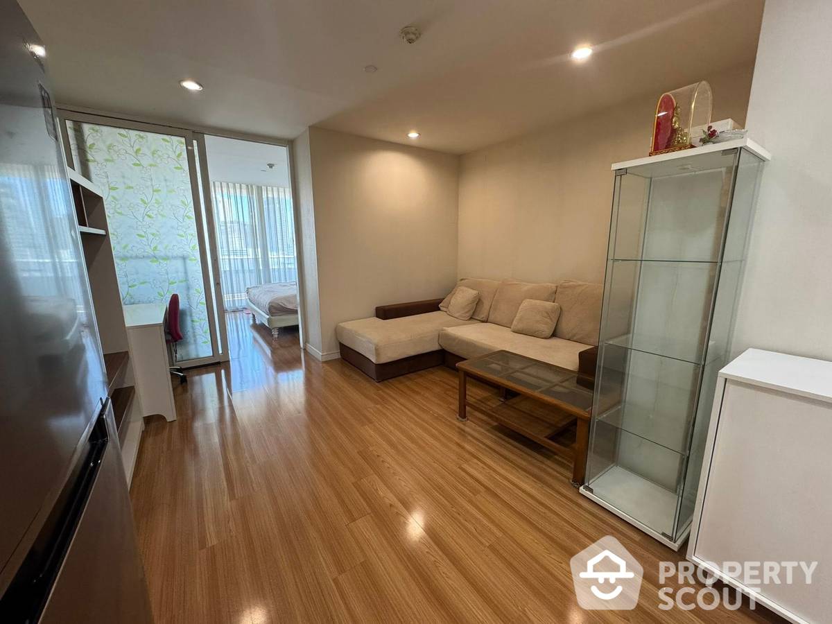 For SaleCondoSiam Paragon ,Chulalongkorn,Samyan : 1-BR Condo at Chamchuri Residence near MRT Sam Yan
