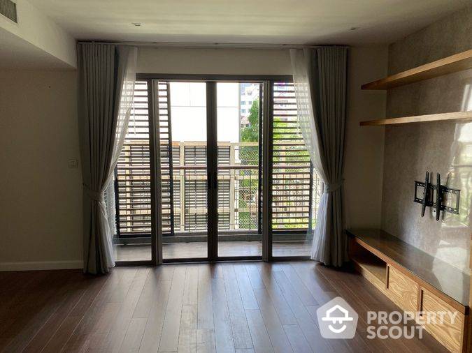 For SaleCondoSiam Paragon ,Chulalongkorn,Samyan : 1-BR Condo at Sync Nature Siam near BTS National Stadium