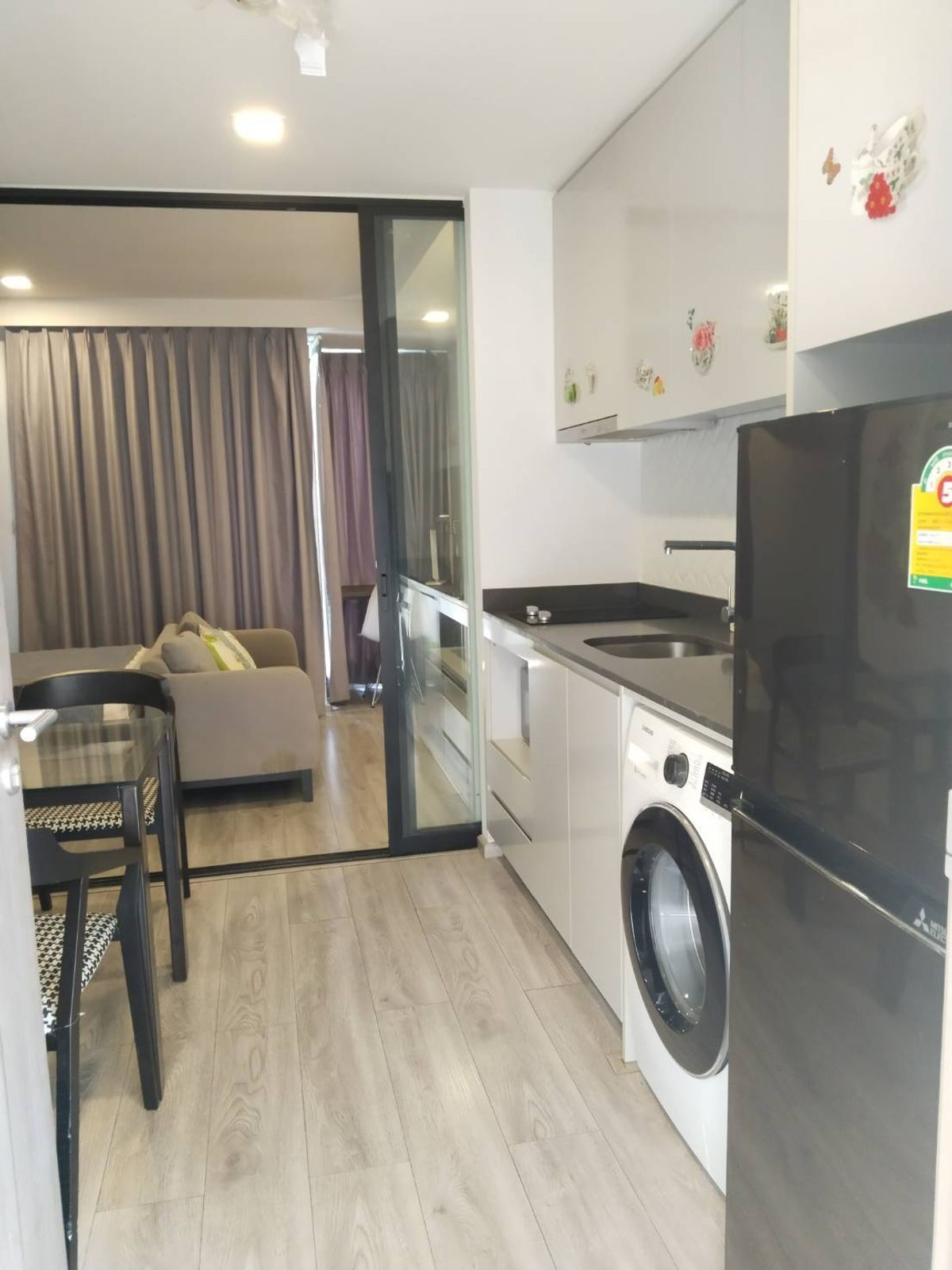 For RentCondoRatchathewi,Phayathai : Maestro 14 siam - ratchathewi 【𝐑𝐄𝐍𝐓 🔥 🔥 Modern style room Chic design Ready to use Central with a swimming pool near MBK🔥