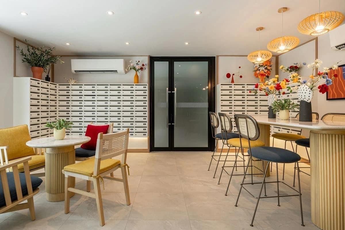 For SaleCondoPattaya, Bangsaen, Chonburi : VAY AMATA Chon Buri Condo is ready from Sansiri. ❤️ Starting price 999,000 baht 🚗 Location is located at Ban Kao Intersection-Phan Thong, opposite Nick, Amata City Chon Buri.