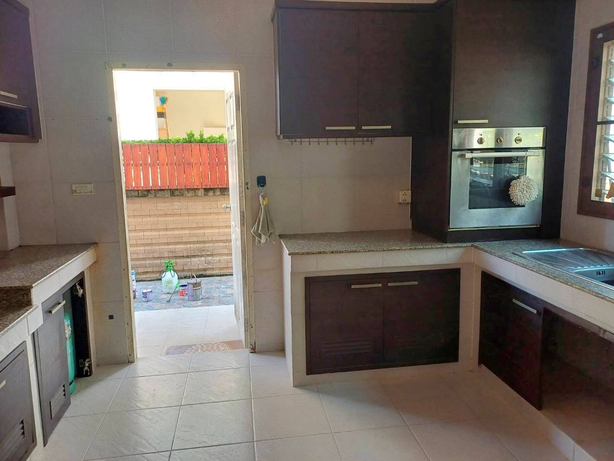 ขายบ้านพระราม 5 ราชพฤกษ์ บางกรวย : ขายขาดทุน บ้านบุราสิริ ราชพฤกษ์ แจ้งวัฒนะ 4 ห้องนอน 89 ตรว ติดถนนเมน