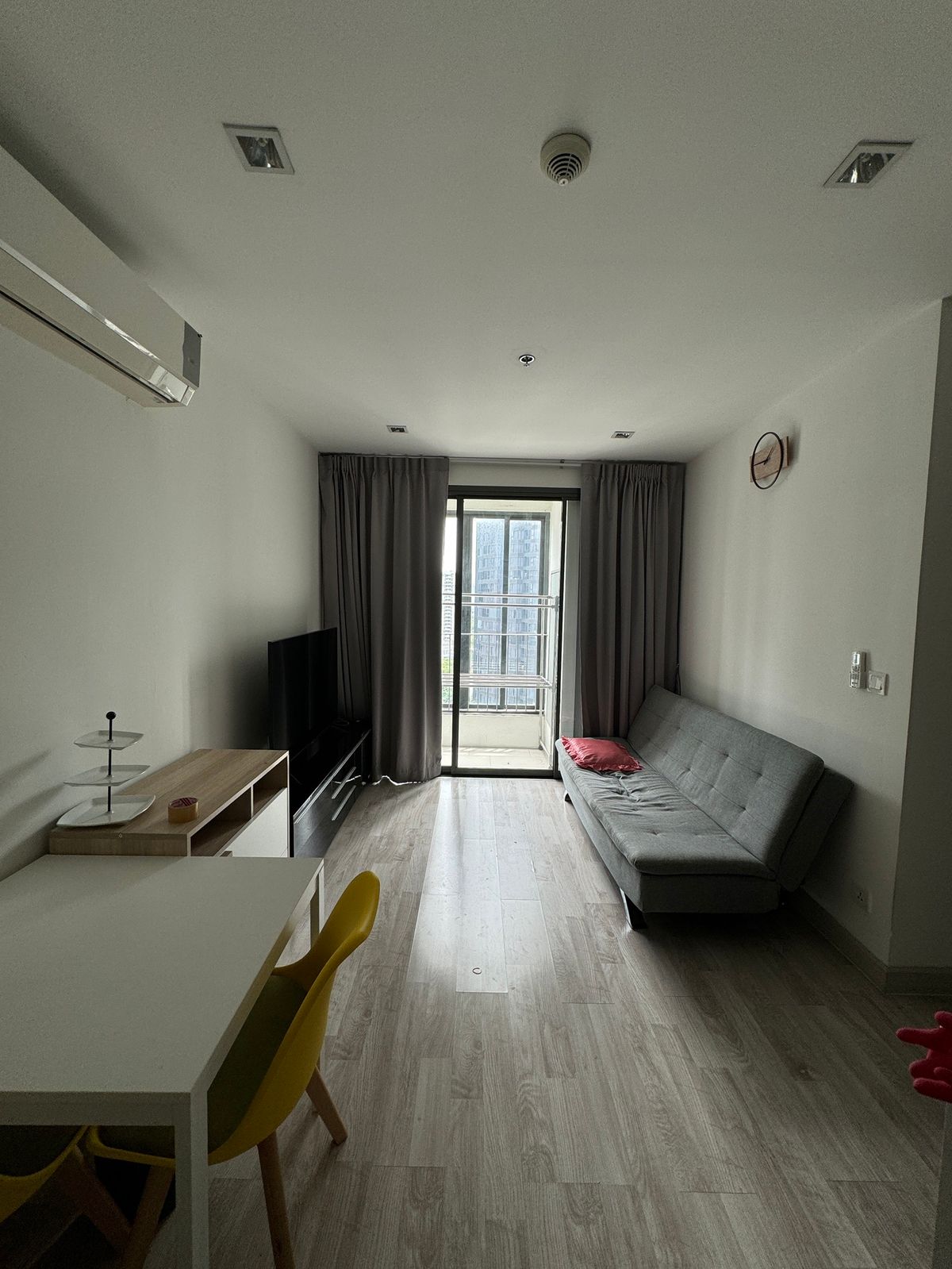 For RentCondoRama9, Petchburi, RCA : 📌 Rare room, good price! 📌 Best Price for Ideomobirama9 25,000 B 2B2B 👉🏻 Do not miss the most bang price !! 👈🏻