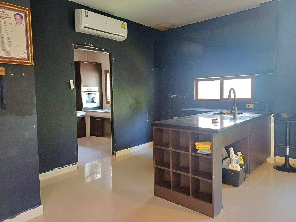 ขายบ้านพระราม 5 ราชพฤกษ์ บางกรวย : ขายขาดทุน บ้านบุราสิริ ราชพฤกษ์ แจ้งวัฒนะ 4 ห้องนอน 89 ตรว ติดถนนเมน