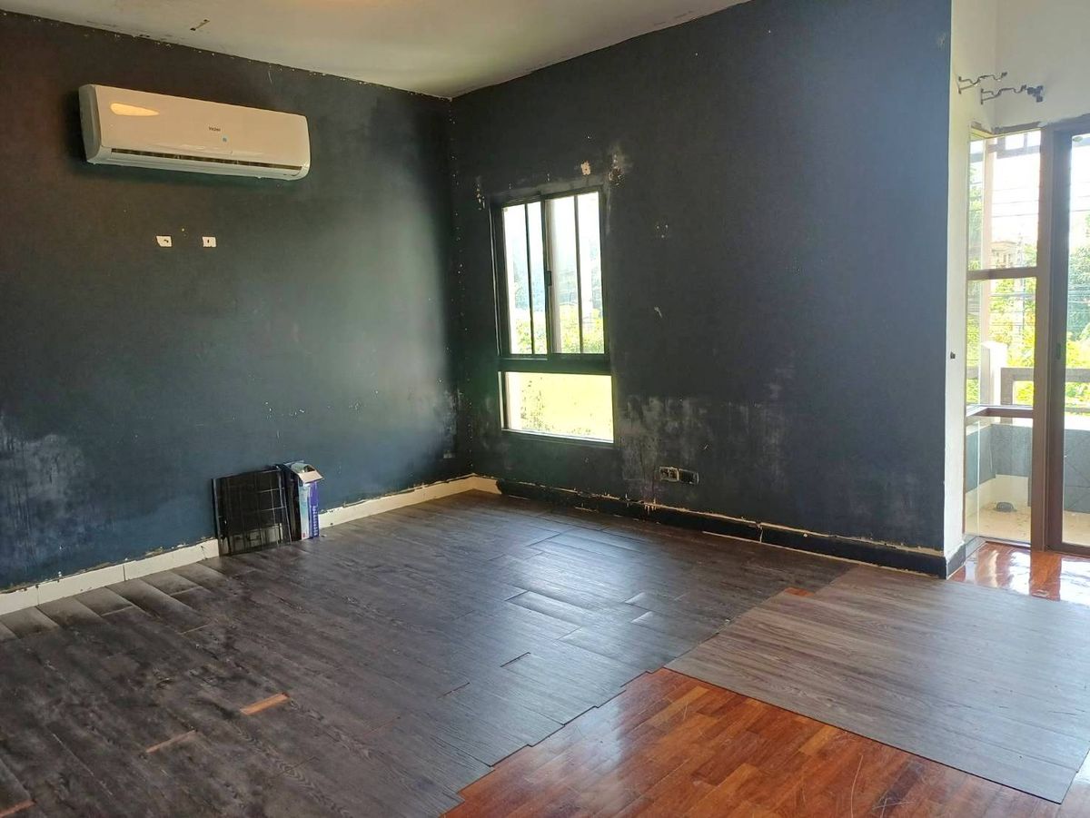 ขายบ้านพระราม 5 ราชพฤกษ์ บางกรวย : ขายขาดทุน บ้านบุราสิริ ราชพฤกษ์ แจ้งวัฒนะ 4 ห้องนอน 89 ตรว ติดถนนเมน