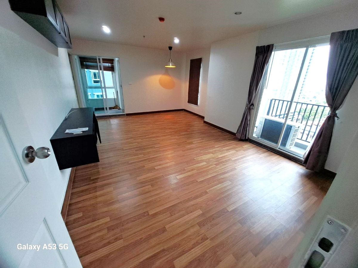 ขายคอนโดบางซื่อ วงศ์สว่าง เตาปูน : 📣ขาย รีเจ้นท์ โฮม บางซ่อน 27 (Regen Home Bangson 27)  🌃 ห้องคอมบาย ห้องเปล่า รีโนเวทแล้ว เหมือนได้ห้องใหม่✨     