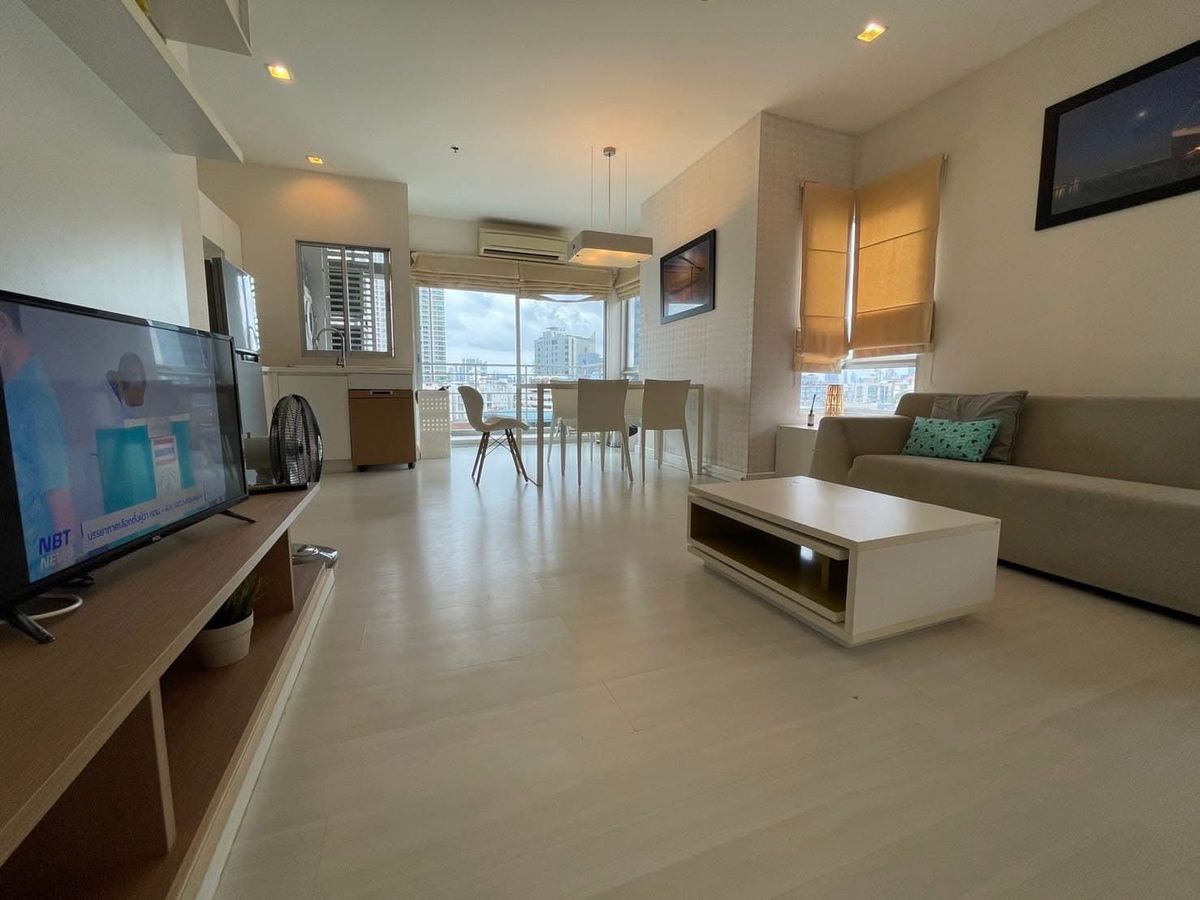 For RentCondoLadprao, Central Ladprao : 📍 The Room Ratchada - Ladprao Beautiful room. There are many rooms. Good location, beautiful view, complete furniture. Complete electrical appliances (special price)