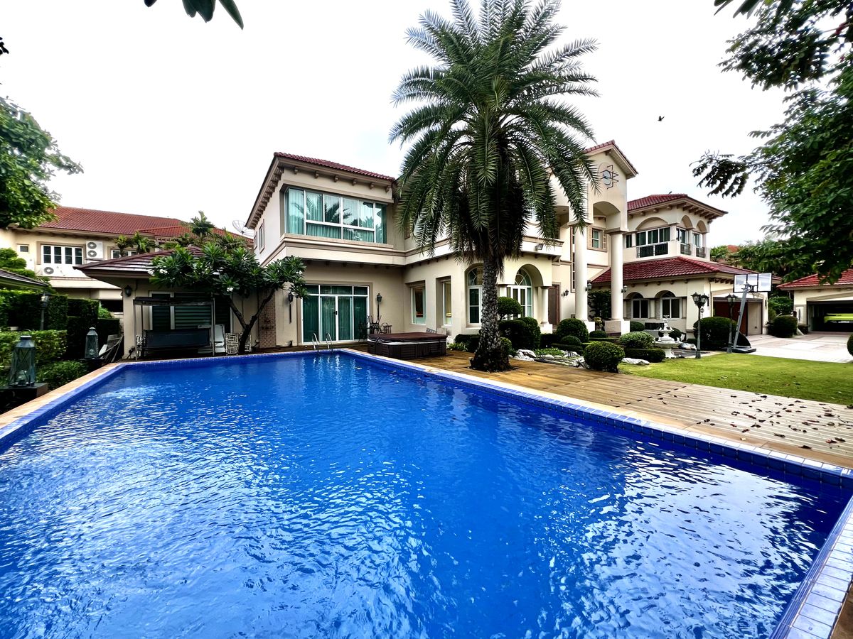 บ้านพระราม 5 ราชพฤกษ์ บางกรวย : ให้เช่าบ้านหรู พร้อมสระว่ายน้ำในบ้าน  Q House Avenue ราชพฤกษ์ - พระราม 5
