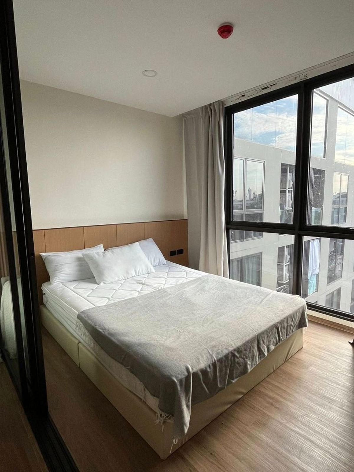 ให้เช่าคอนโดรามคำแหง หัวหมาก : ให้เช่า ไซน์บิค รามคำแหง ชั้น 7 (ห้องมุม) Pet Friendly