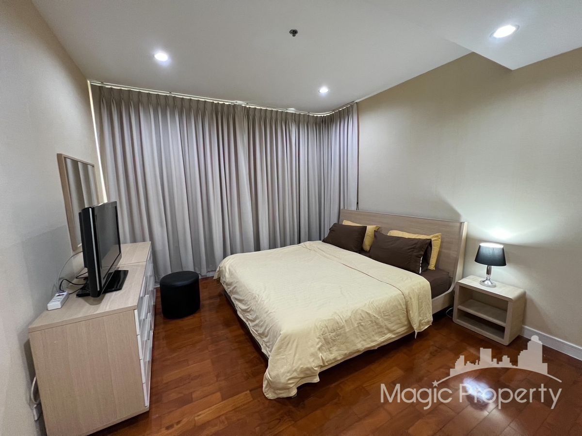 For RentCondoSukhumvit, Asoke, Thonglor : 1 Bedroom For Rent in Baan Siri Twenty Four Condominium, Khlong Toei, Bangkok