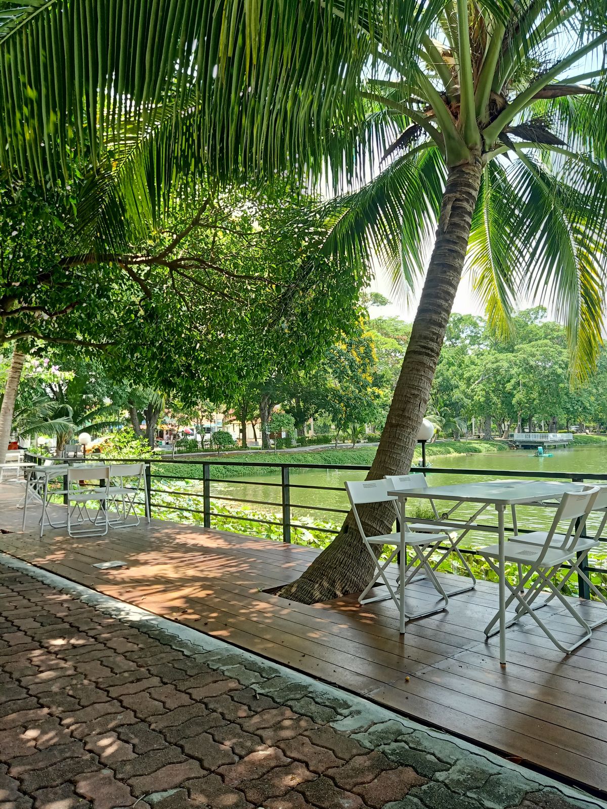 For SaleHouseNonthaburi, Bang Yai, Bangbuathong : Detached house 80 sq.w. Chollada Bang Bua Thong near the lake