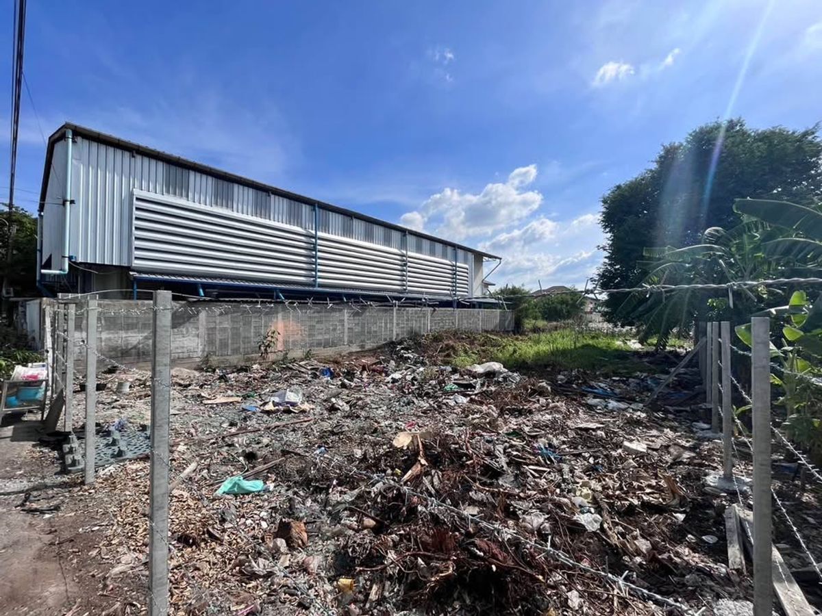 For SaleLandSamut Prakan,Samrong : Land for sale in Soi Sri Dan, size 99 sq.w., Samrong Nuea Subdistrict, Mueang Samut Prakan District (Property Code LW2-14)