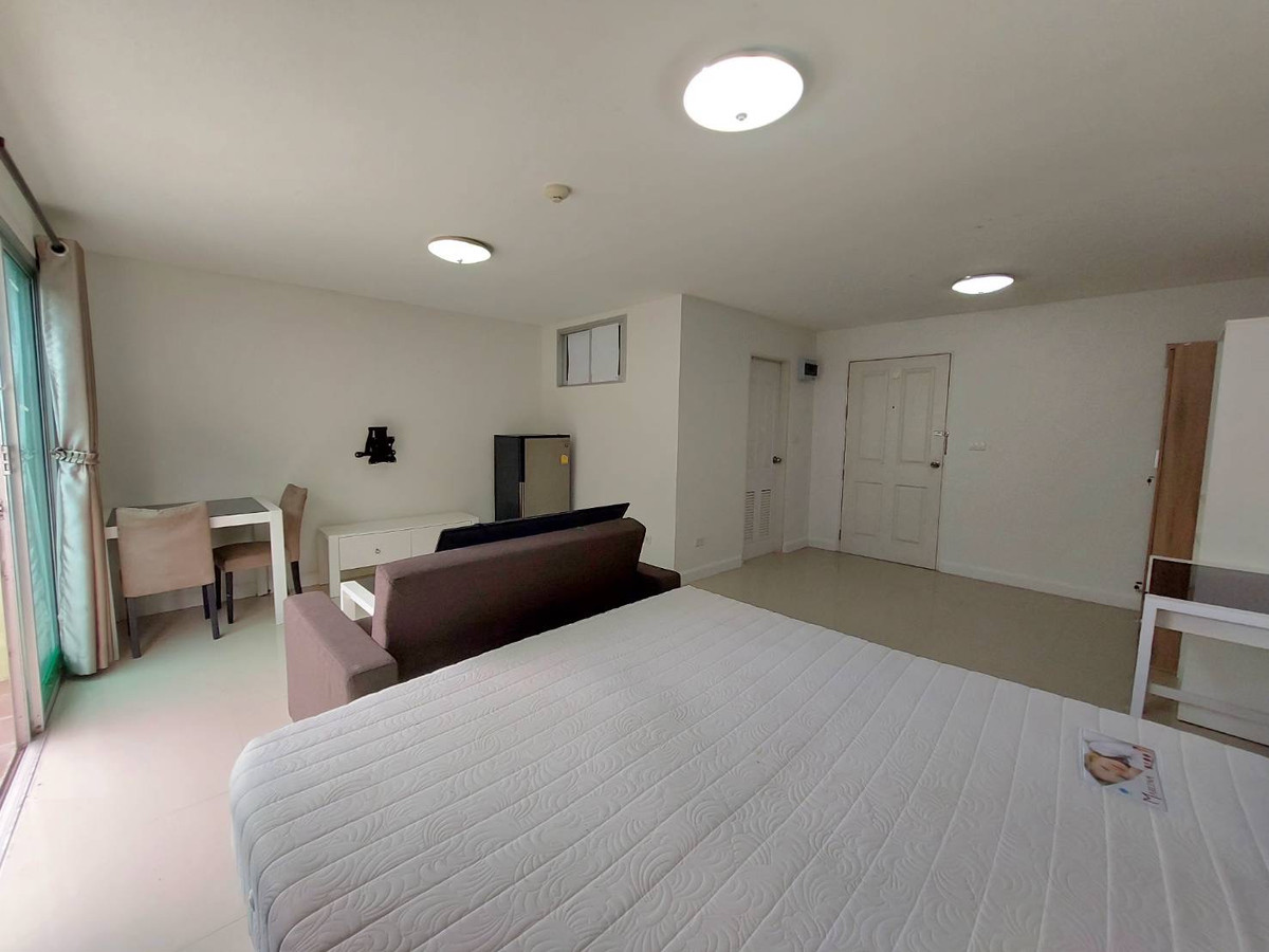 คอนโดพัทยา บางแสน ชลบุรี สัตหีบ : ขาย/เช่าคอนโด เดอะไรส์บี 30.07 ตรม. ชั้น 1 ขายพร้อมผู้เช่า ราคาต่ำกว่าประเมินกรมฯ หลังเซ็นทรัลชลบุรี