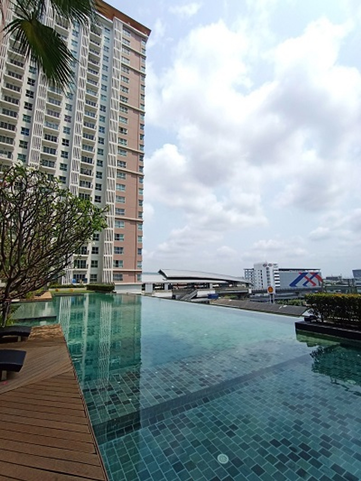 For RentCondoBang kae, Phetkasem : Rent 10,000 💥 The Parkland Phetkasem 💥 Code PS2234 💥 Near Lak Two BTS Station 💥💥088-398-3835