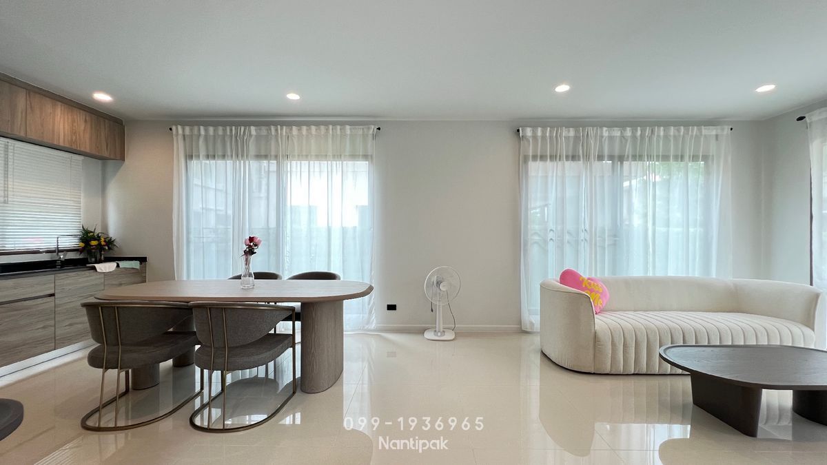 ขายบ้านพัฒนาการ ศรีนครินทร์ : ขายถูกสุด 17.99 ล้าน บุราสิริ กรุงเทพกรีฑา