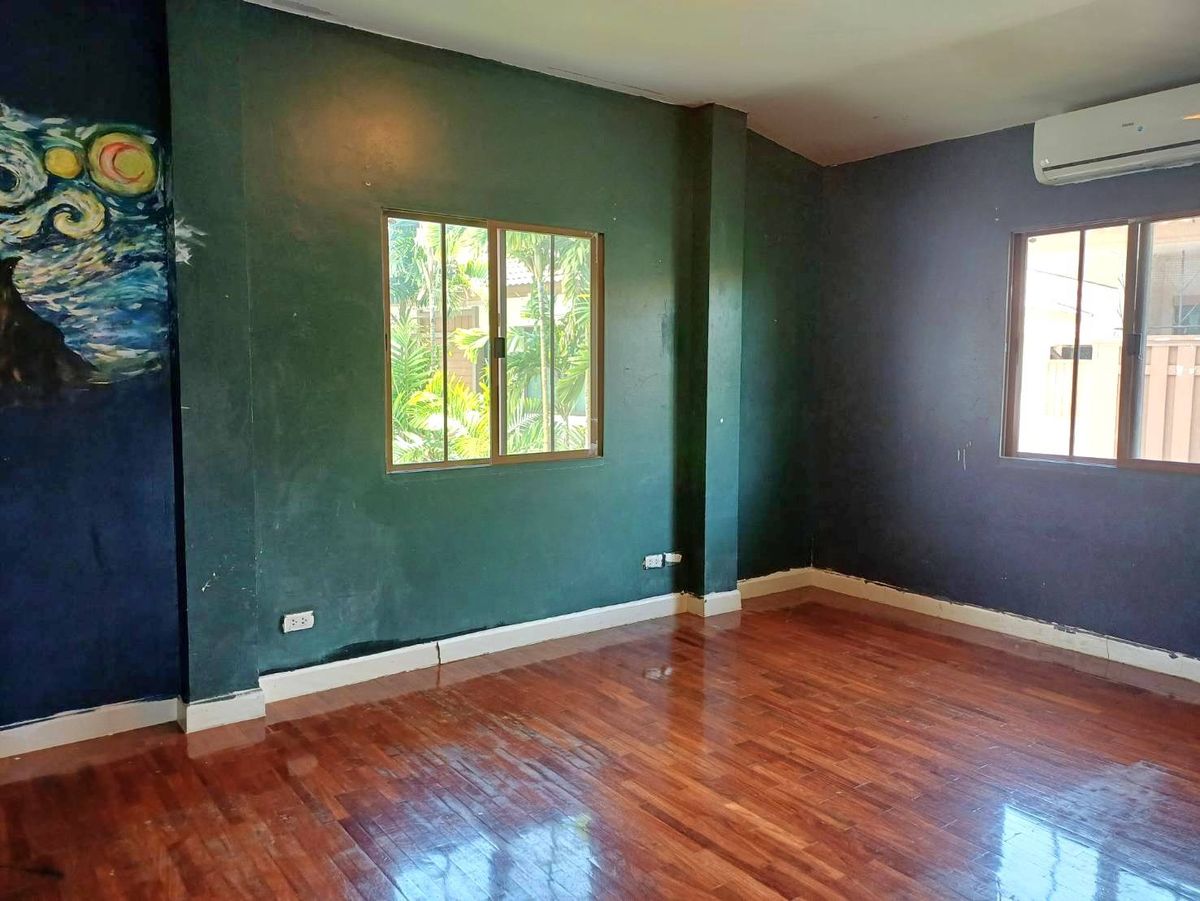 ขายบ้านพระราม 5 ราชพฤกษ์ บางกรวย : ขายขาดทุน บ้านบุราสิริ ราชพฤกษ์ แจ้งวัฒนะ 4 ห้องนอน 89 ตรว ติดถนนเมน