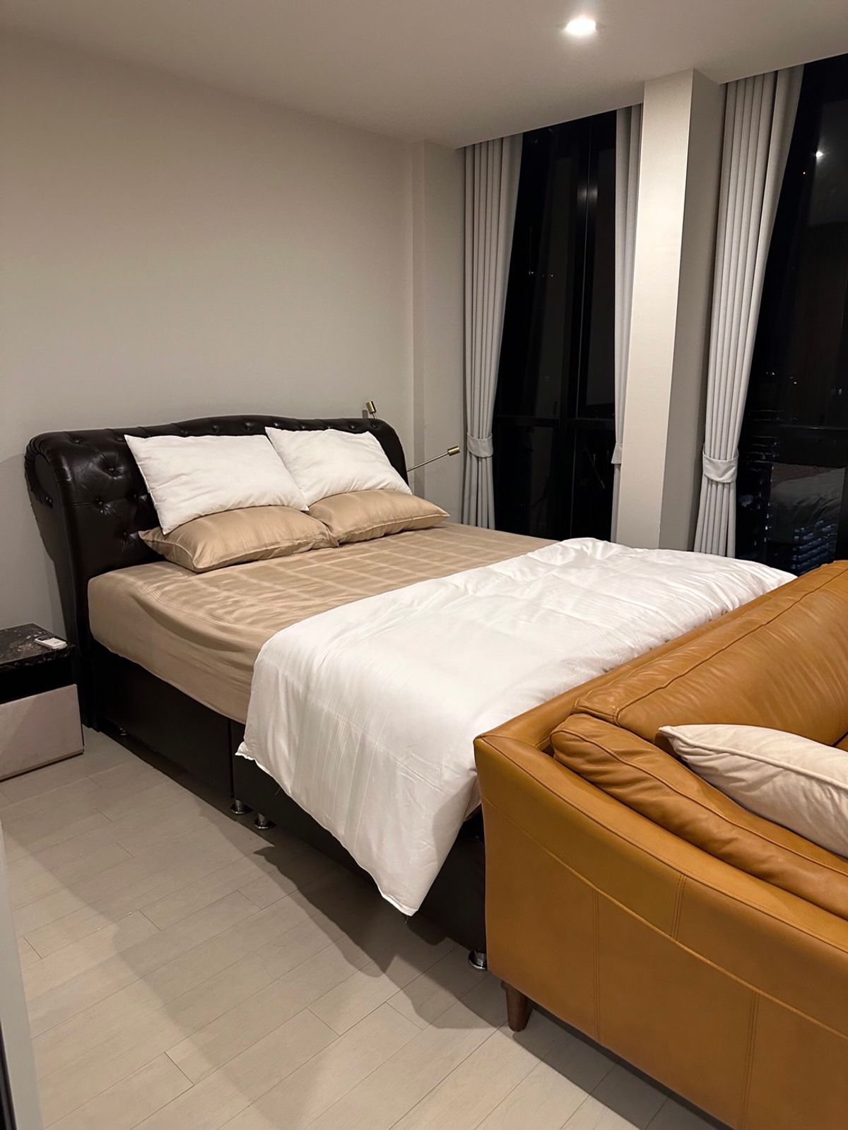 ให้เช่าคอนโดวิทยุ ชิดลม หลังสวน : for rent condo Noble Ploenchit fully furnished (S15-14007) 