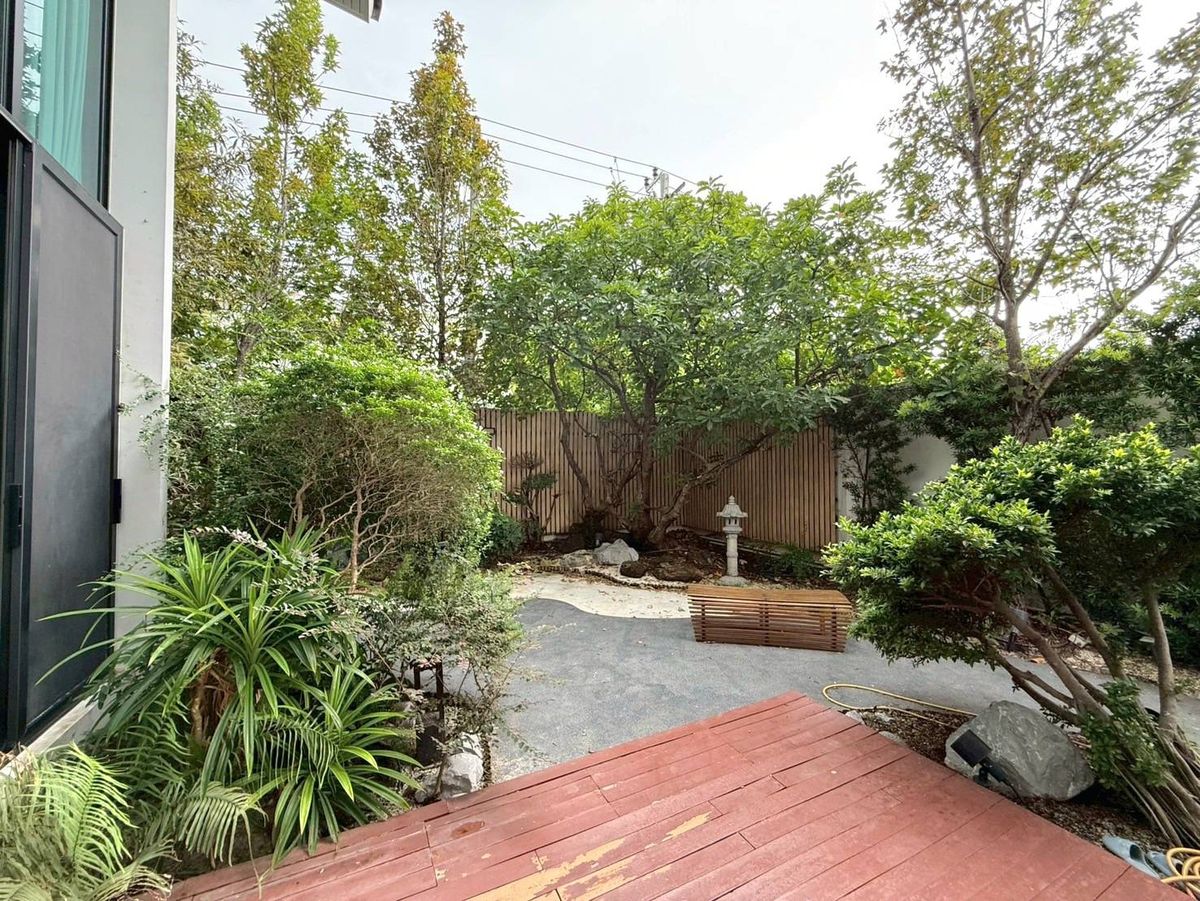 For RentHousePattanakan, Srinakarin : 🚩Pool Villa Krungthepkreetha 6 Beds for Rent 350K✨️