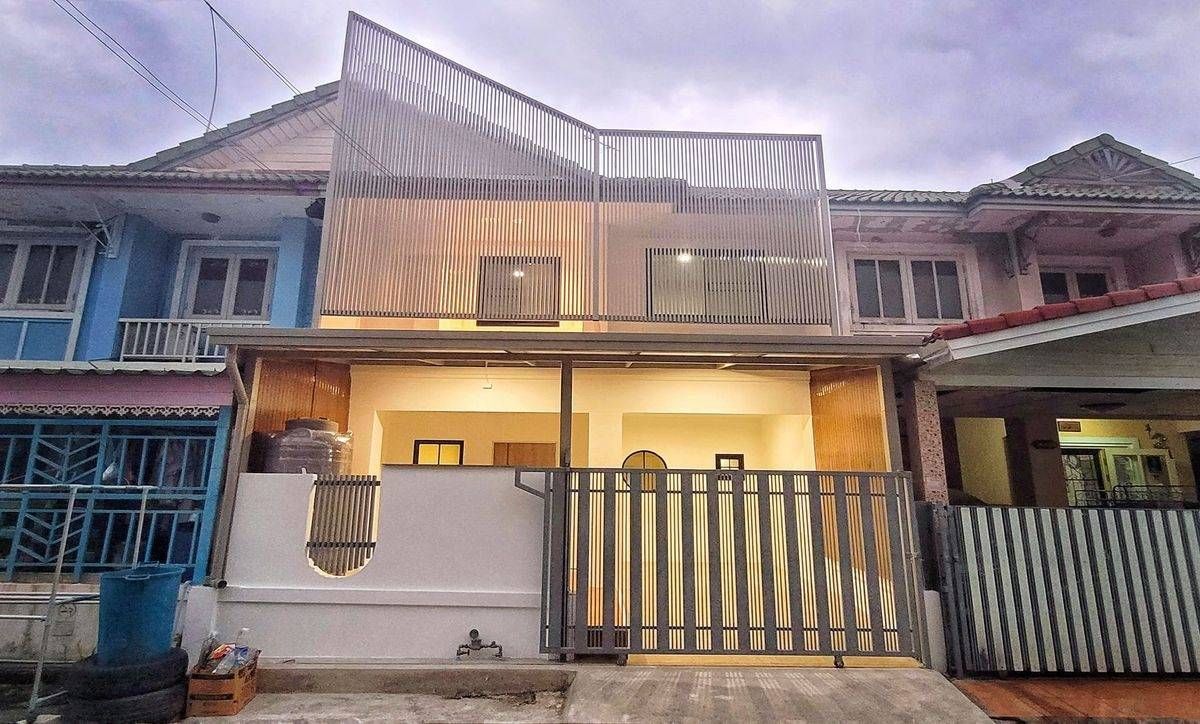 ให้เช่าทาวน์โฮมปทุมธานี รังสิต ธรรมศาสตร์ : ให้เช่าทาวน์เฮ้าส์ บ้านพฤกษา 12/1 รังสิต คลอง 3 ใกล้ บิ๊กซี รังสิต คลอง 3 เพียง 3 นาที