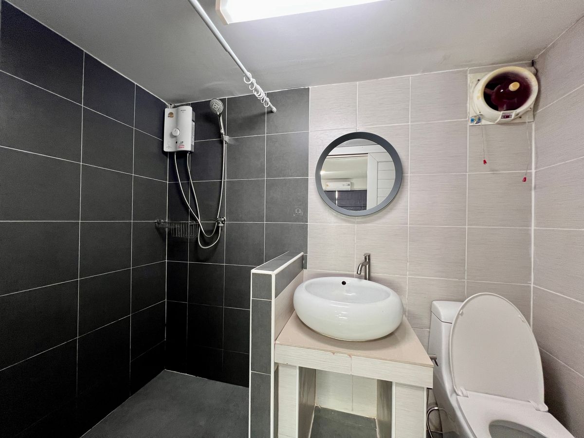 ขายคอนโดบางซื่อ วงศ์สว่าง เตาปูน : เจ้าของขายเอง บางซื่อ คอนโด ซอย ประชาชื่น 2 ใกล้โลตัสประชาชื่น 