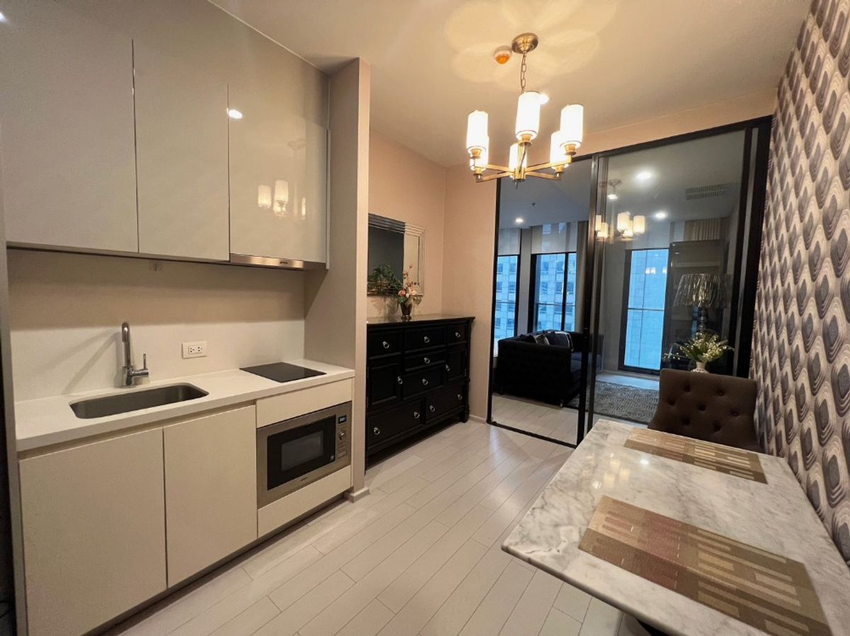 ขายคอนโดวิทยุ ชิดลม หลังสวน : Sales!! Condominium in Ploenchit I  Noble Ploenchit