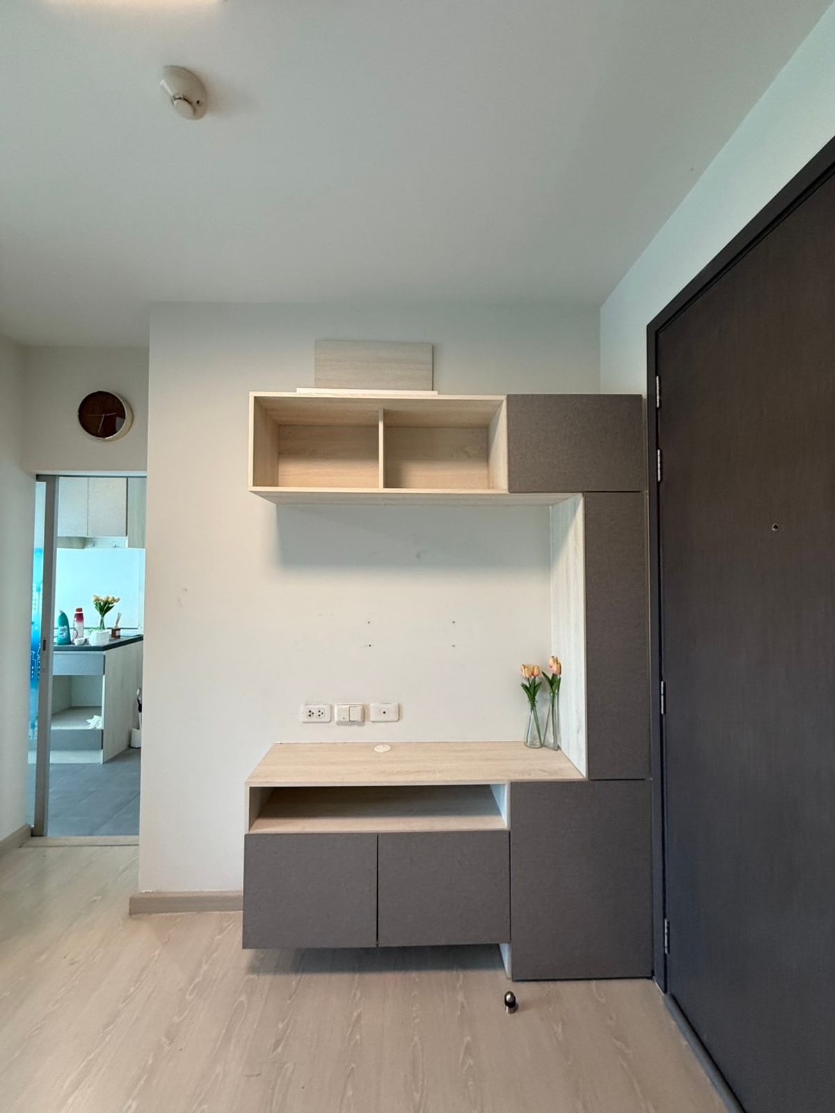 ขายคอนโดเสรีไทย-นิด้า : ขายคอนโด เดอะนิช ไอดี เสรีไทย พร้อมเครื่องใช้ไฟฟ้าเฟอร์นิเจอร์