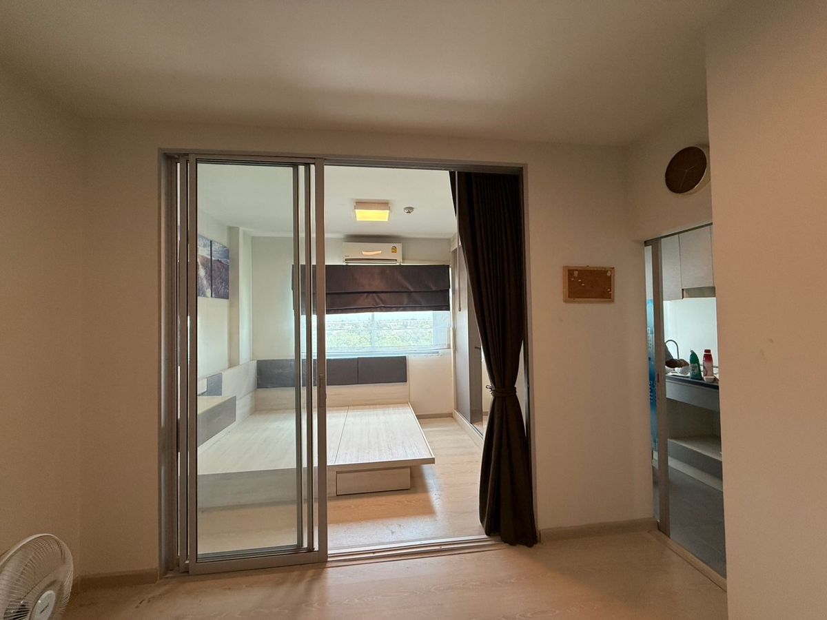 ขายคอนโดเสรีไทย-นิด้า : ขายคอนโด เดอะนิช ไอดี เสรีไทย พร้อมเครื่องใช้ไฟฟ้าเฟอร์นิเจอร์