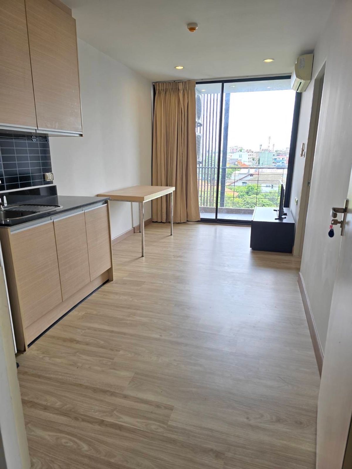 For RentCondoChokchai 4, Ladprao 71, Ladprao 48, : I Zen Prime, 30 sqm. Ready to rent.