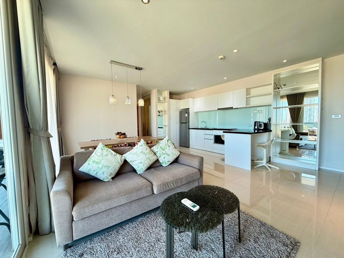 ให้เช่าคอนโดพัทยา บางแสน ชลบุรี สัตหีบ : ปล่อยเช่า 2 bed ใกล้หาดจอมเทียน ห้องใหญ่ ส่วย ใหม่ ที่ Atlantis Condo Resort Pattaya
