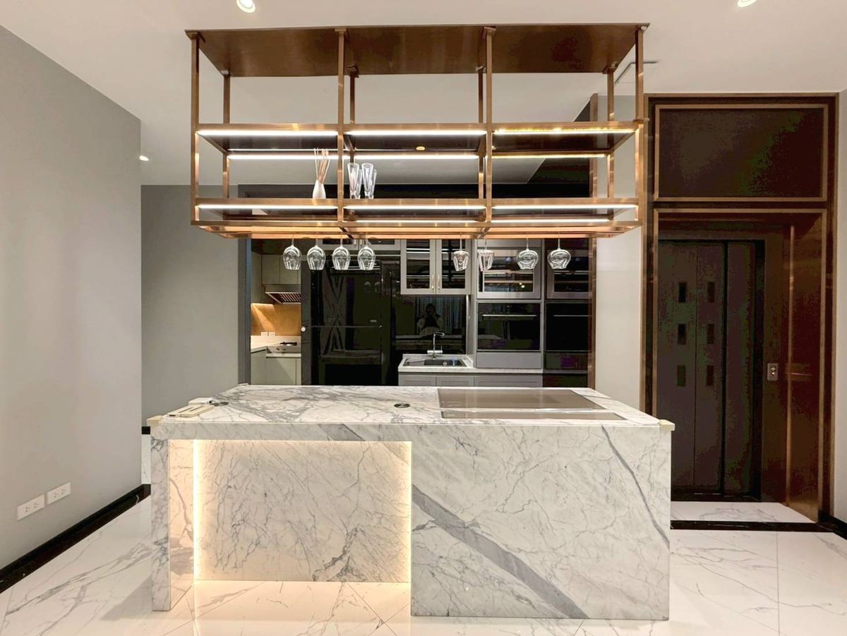 For RentHousePattanakan, Srinakarin : 🚩Pool Villa Krungthepkreetha 6 Beds for Rent 350K✨️