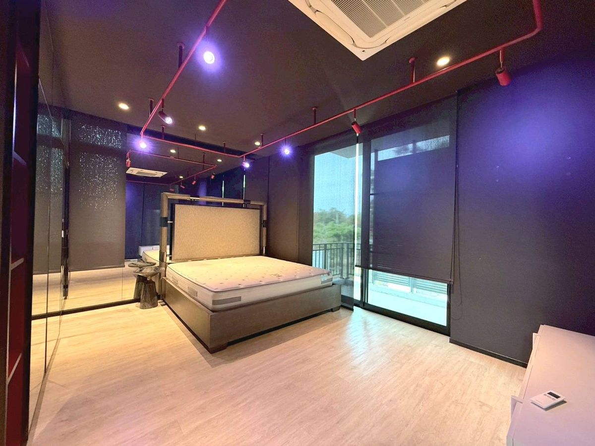 For RentHousePattanakan, Srinakarin : 🚩Pool Villa Krungthepkreetha 6 Beds for Rent 350K✨️