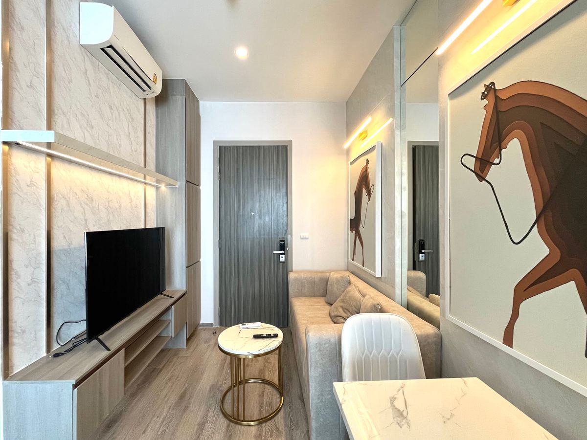 For RentCondoOnnut, Udomsuk : [Beautiful room ready 🔥] Knightsbridge Prime Onnut in the center of the city near BTS a few steps to the food area.