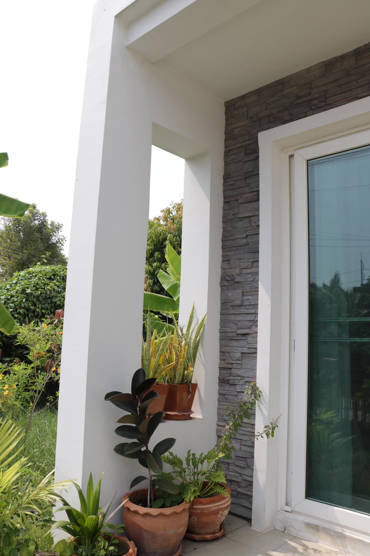 For SaleHousePattanakan, Srinakarin : 2 -story house for sale, Golden Village onnut Pattanakarn, Golden Village Onnut, Phatthanakan Soi On Nut 65 Sukhumvit 77, a lot of living space near Airport Link, Thap Chang Station, 64 sq.w.