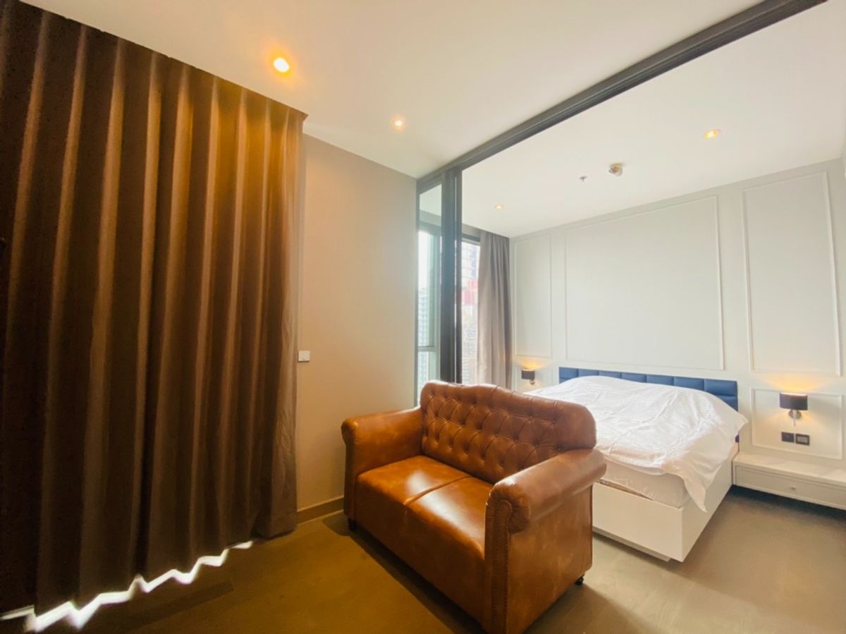 ขายคอนโดพระราม 9 เพชรบุรีตัดใหม่ RCA : The ESSE at Singha Complex
