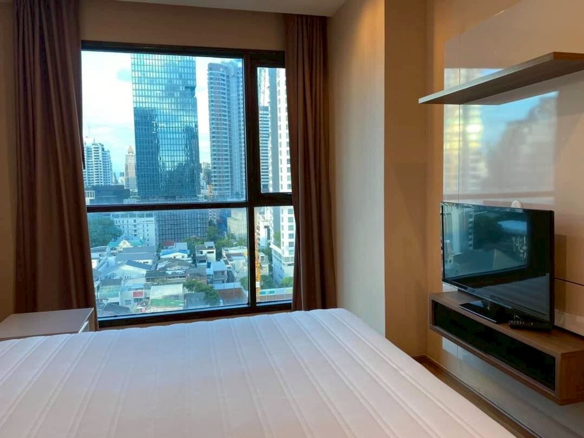 For RentCondoSathorn, Narathiwat : ME-365 Condo for rent The Address, Sathorn, near BTS Chong Nonsi in the heart of the city.