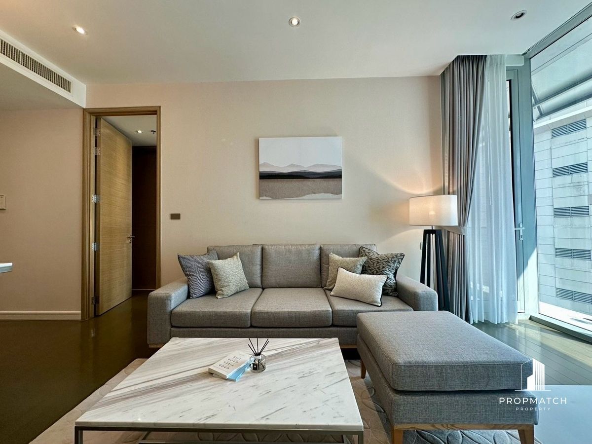 ขายคอนโดวิทยุ ชิดลม หลังสวน : ✨Flash Deal ✨Magnolias Ratchadamri Boulevard ( 1Bed 1Bath 50.58SQM.) พร้อมอยู่ ! เพียง 8,400,000 บาท Tel.0981315848 @propmatch