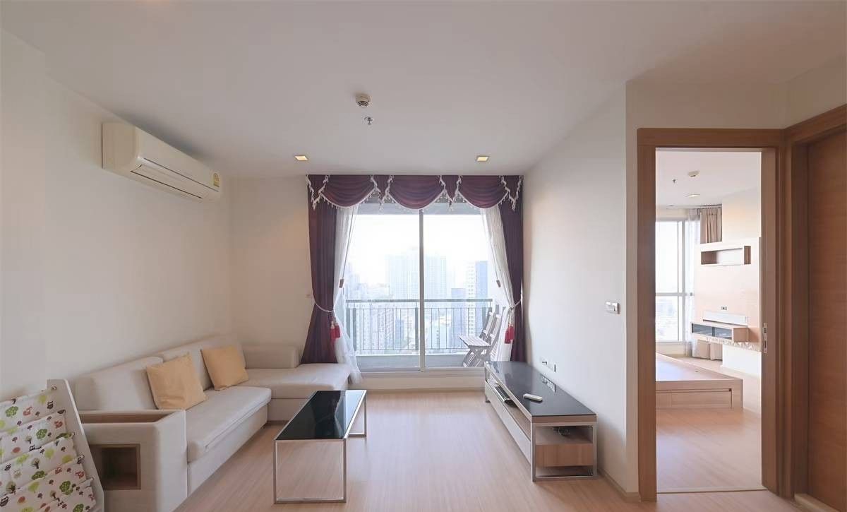 ขายคอนโดรัชดา ห้วยขวาง : ✨Flash Deal ✨RHYTHM Ratchada - Huaikhwang ( 2Bed 1Bath 55SQM.) พร้อมอยู่ ! เพียง 6,800,000 บาท Tel.0981315848 @propmatch